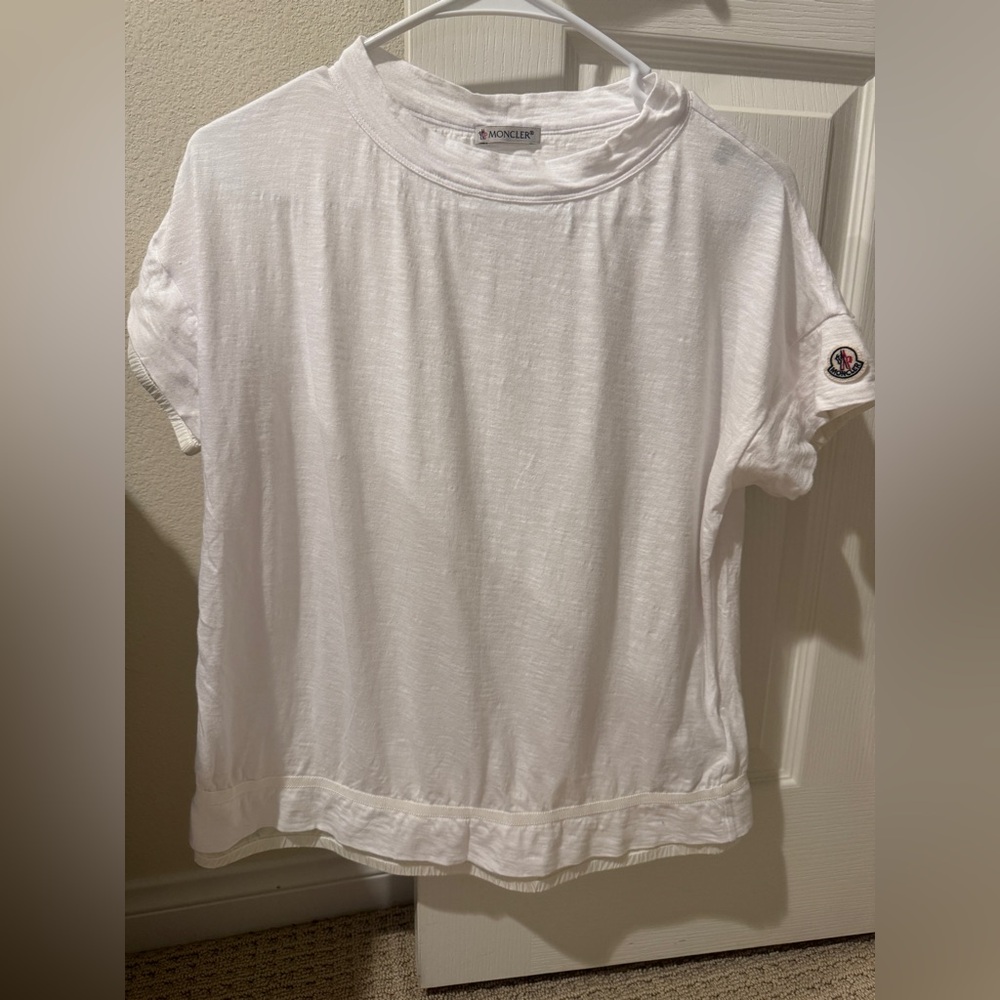 Moncler Women’s White Short Sleeve Logo T-Shirt Size M 100% Cotton